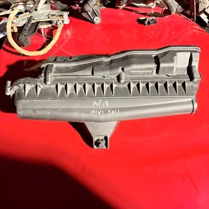 MINI COPPER R56 2011 AIR FILTER HOUSING V7534822-80 - Picture 1 of 13