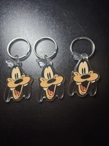 3 Identical Disney Goofy Keychains - Picture 1 of 4