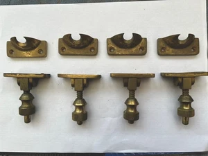 Four  Brighton Sash Window Fastener Lever Lock Twist Arm Latch Brass. - Picture 1 of 1