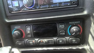 00-04 CHEVY CORVETTE Heater A/c Control UNIT - OEM 10345293 9380441 - 37K MILES - Picture 1 of 1