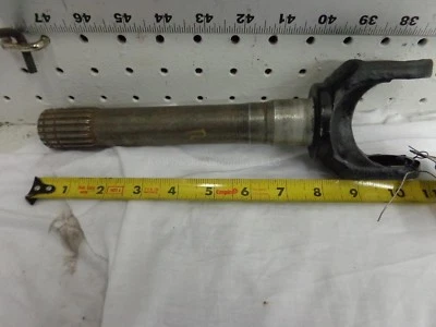 Eje exterior eje Jeep Grand Wagoneer 19 estrías lado derecho del pasajero Foto 1 de 4