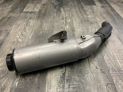 本田 1990 年 CBR1000F 飓风原始设备制造商右消声器排气管一脚蹬 (#8) — 第 1/4 张图片