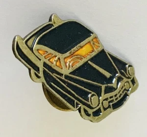 Black Antique Streetcar Car Automobile Pin Badge Vintage (N5) - Bild 1 von 2