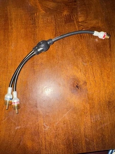 Monster RCA Female to 2 RCA Male Jack Splitter Audio Amplifier Cable 10” - Picture 1 of 4