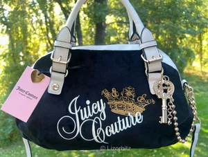 NEU! Neu mit Etikett Juicy Couture The Key To Juicy Velour Umhängetasche Tasche schwarz Lakritz - Bild 1 von 7