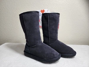 UGG Damen klassische kurze schwarze Stiefel 5825 Slipper Wildleder Größe W 6 - Bild 1 von 8