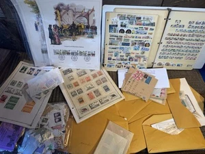 5 POUNDS WORLD WIDE STAMP MIX FLAT RATE PRIORITY SEE SCAN MULTIPLE ALBUMS VALUE - Picture 1 of 12