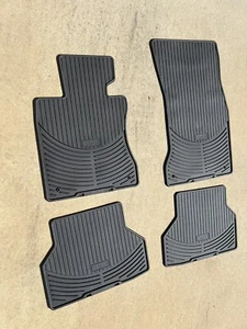 2004-2010 BMW E60 E61 RUBBER Floor MAT MATS 550i 545i 528i 525i 530i 535i M5 OEM - Foto 1 di 10
