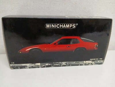 Porsche 924 1985 Red 100 062120 Minichamps Diecast 1/18-Y1-B19 - Immagine 1 di 4