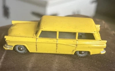 Matchbox Lesney 31a Ford Station Wagon - GPW Very good England Vintage 1950s Car - Image 1 of 4
