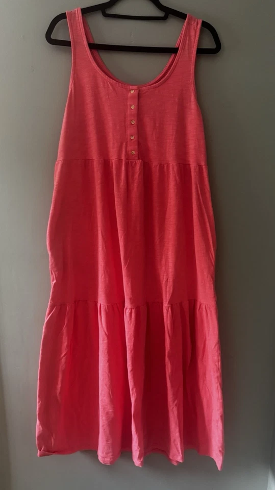 Old Navy Women’s pink Maternity Dress Size Large - Image 1 of 1