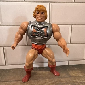 Vintage 1983 MOTU Battle Damage He-Man Action Figure Only VG+ Taiwan Original - Bild 1 von 3