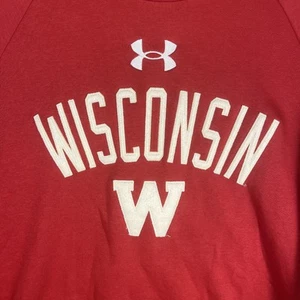 NWT Under Armour Wisconsin Badgers Sweatshirt Red Football Pullover- SZ M - Picture 1 of 6