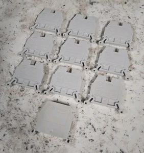 Lot of (9) 1402-W3 & (1) 1402-EB3 Allen-Bradley Terminal Blocks - Clean! - Picture 1 of 1