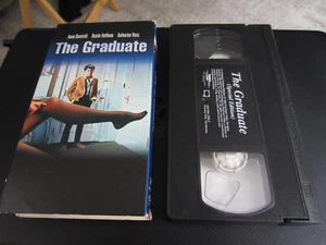 The Graduate (VHS, 1998)***Buy 2 Get 3 Free*** - Foto 1 di 1