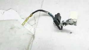 Terminal de batería negativo maletero trasero izquierdo Infiniti Q50 2014-2022 OEM - Imagen 1 de 7
