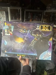DC Comics 42" Tall Batman Batcave Playset Matell 2004 New In Box - Picture 1 of 7