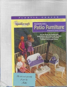 Mary Maxim ~Birthday/ Gardening~Plastic Needlepoint Welcome Sign Kit - Picture 1 of 2