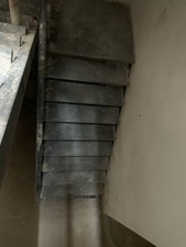 SCALA IN FERRO DA INTERNO ED ESTERNO