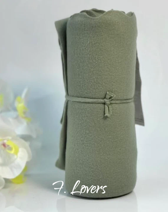 Ikea Thorgun Soft Fleece Throw 120cm x 160cm Grey Green 100% Recycled Polyester - Image 1 of 1