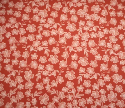 Tela de otoño por yarda blanca floral sobre naranja polvoriento/óxido otoño algodón premium Foto 1 de 2