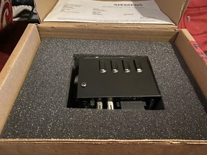 Siemens 6GK60020AC030AA0 Ruggedcom RMC20 Medienkonverter - Bild 1 von 8