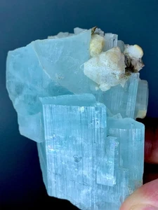 Hermoso espécimen de cristal de aguamarina de alta calidad de 364 quilates de Skardu Pakistán - Imagen 1 de 7