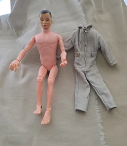 Vtg Male 12" Unbranded Articulated Action Figure Hong Kong Britsh Colony Outfit - Picture 1 of 12