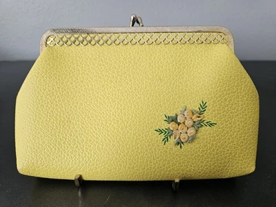 Vintage 1950s 60s Yellow Clutch Embroidered Flowers Kiss Closer Vynal - Image 1 of 4