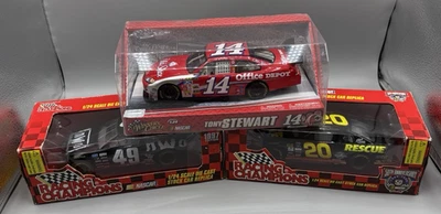 Lote de 3 Coches Nascar 1:24 Winner's Circle 14 Tony Stewart Racing Champions 20 49 Foto 1 de 4