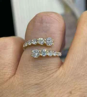 Anillo de compromiso de derivación abierta de diamantes creado en laboratorio de 1,30 quilates de oro amarillo de 14 quilates Foto 1 de 4