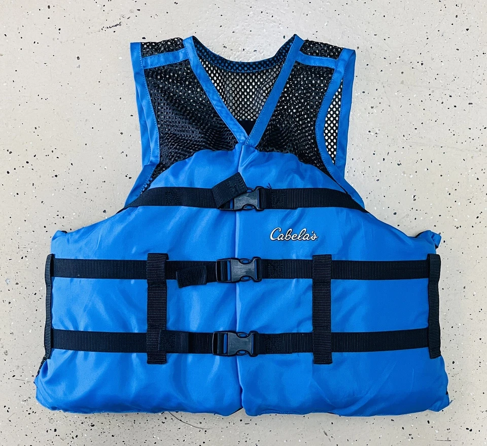 Colete salva-vidas Cabela's adulto básico malha pesca flutuação tamanho P/M (36”-42”) - Imagem 1 de 3