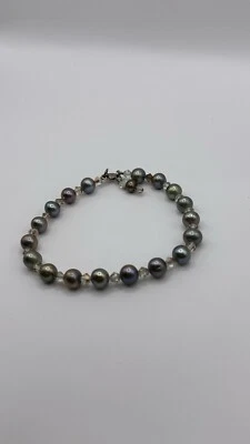 Gray PEARL & VINTAGE SWAROVSKI CRYSTAL BRACELET - Image 1 of 3