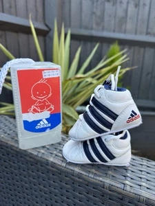 Adidas Crib Shoes Infant Baby Trainer Logo Kid Sneaker Stripe Embroidered Lace - Picture 1 of 6
