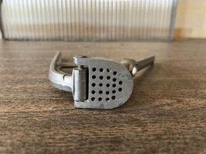 Vintage Knoblauchpresse (Made in France) - Bild 1 von 15
