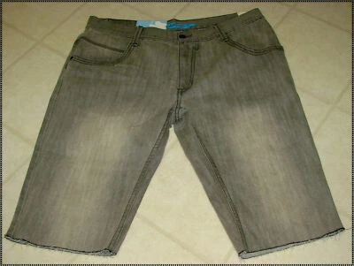 Shorts jeans masculino denim escuro e cinza Gotcha: 28-30-34-36-38 - Imagem 1 de 4