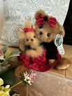 Bearington Bears CHLOE & COCO #179952  avec robe rouge et blk 14 pouces 2014 neuve avec étiquettes htf