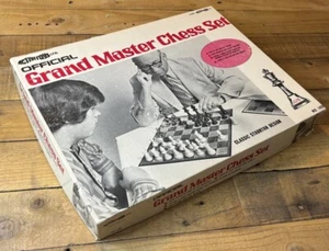 VINTAGE 1972 Activitoys Grand Master Set Scacchi, Staunton Classico, Tavola Doppia Faccia - Foto 1 di 22