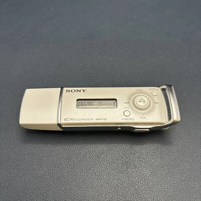Sony IC Portable Voice Recorder MP3/USB - White ICD-U60 - Working - Image 1 of 4