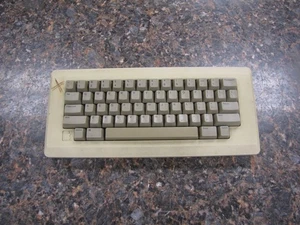 Rare Original Apple M0110 Keyboard For Macintosh Computer USA - Picture 1 of 6