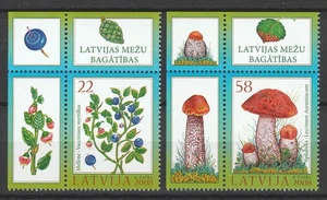 Latvia 2008 Mushrooms & Berries 2 MNH stamps - Picture 1 of 1
