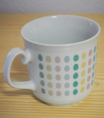 Käfer - Tasse - Haferl - Bunte Ostereier - Bild 1 von 3