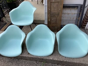 Herman Miller Charles Eames Plastic Arm Shell Chair Light Blue - Picture 1 of 3