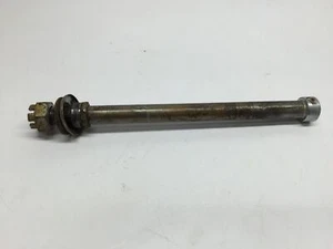 1971 Yamaha RT1 360 FRONT WHEEL RIM AXLE PIVOT BOLT (B38-22225) - Picture 1 of 4