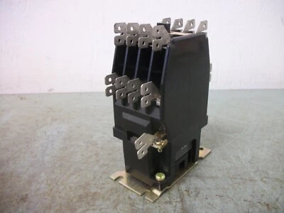 WESTINGHOUSE 765A872G01 INDUSTRIAL CONTROL RELAY BFF62F 120VCOIL 300V 10A NOB Foto 1 de 4