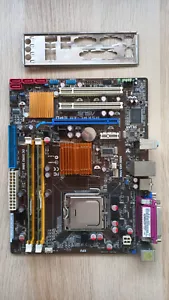 Intel Pentium E5300 + ASUS P5KPL-AM + 2x2 GB DDR2 667 MHz - Foto 1 di 1