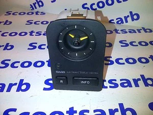 SAAB 9000 CS Dashboard Clock Unit with Info Display Button 1985 - 1998 9513334 - Picture 1 of 1
