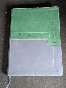 Niv Bibel Portugiesisch Englisch Parallel - Bild 1 von 10