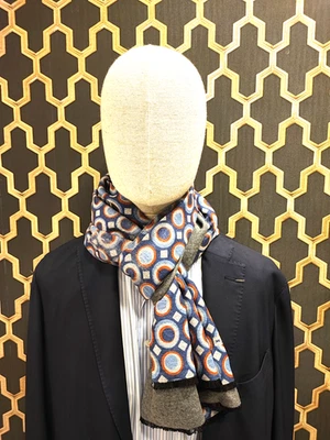 НОВЫЙ БЕЗ ЯРЛЫКОВ KITON ШЕЛКОВЫЙ ШАРФ СДЕЛАНО В ИТАЛИИ (A10) - Изображение 1 из 3