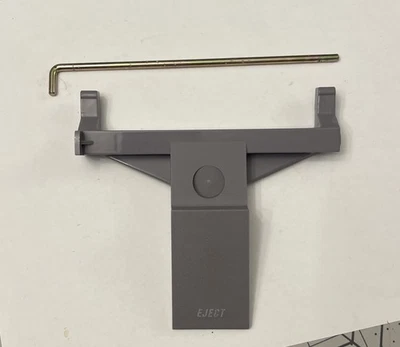 SNES Eject Button No Spring - Image 1 of 3